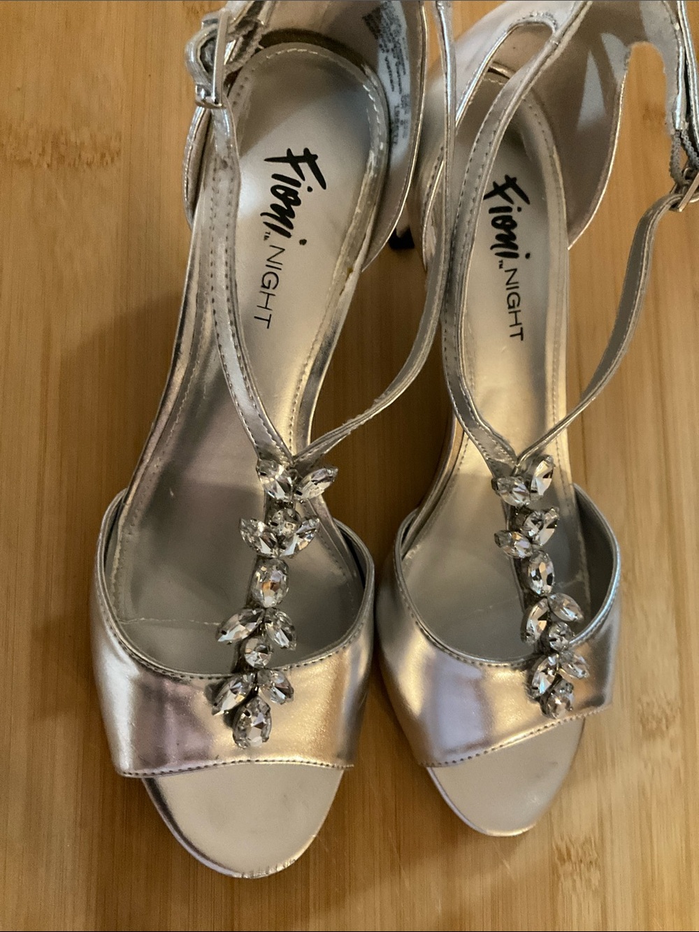 FIONI Night Silver Metallic Peep-Toe Slingback Heels with Crystal Accents